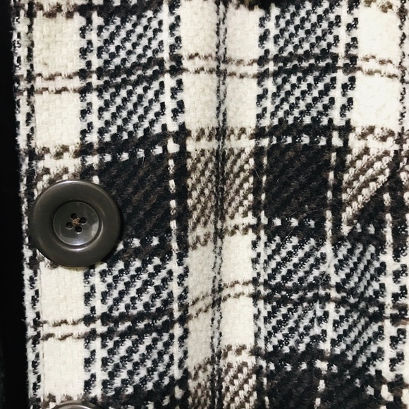 Spring/Fall Plaid Coat - 💐 will accept ANY offer 💐 - Picture 3 of 6